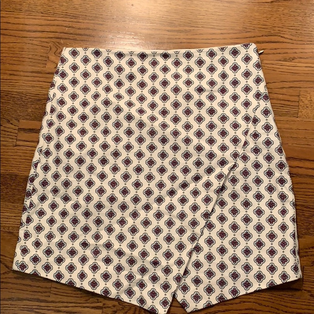 Like new Loft Skirt